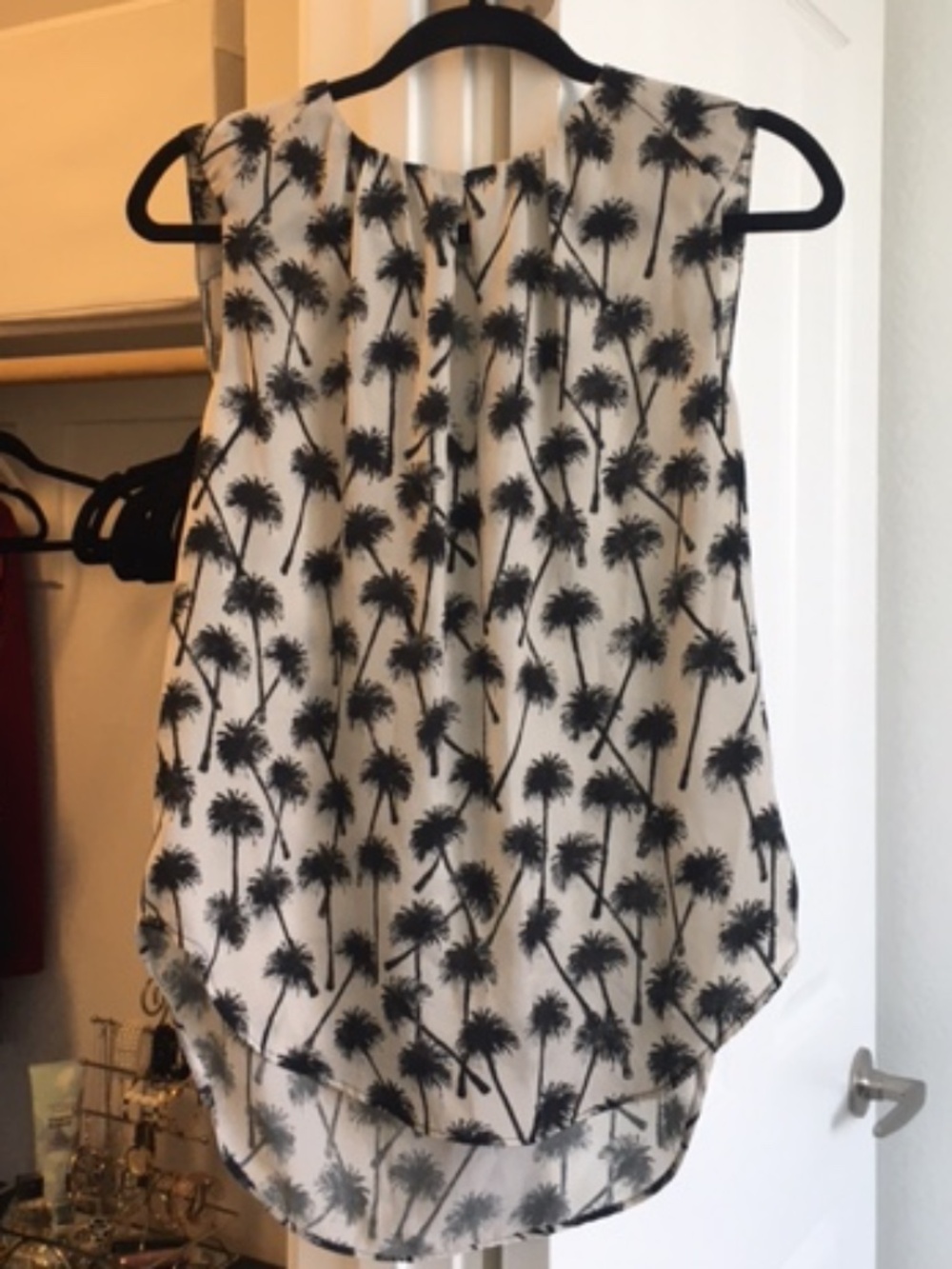 L'AGENCE Cali Sleeveless Palm Tree Blouse
